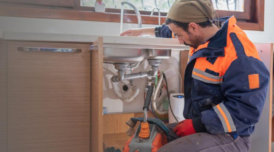 Expert burst pipe repair services in Neosho Falls, KS